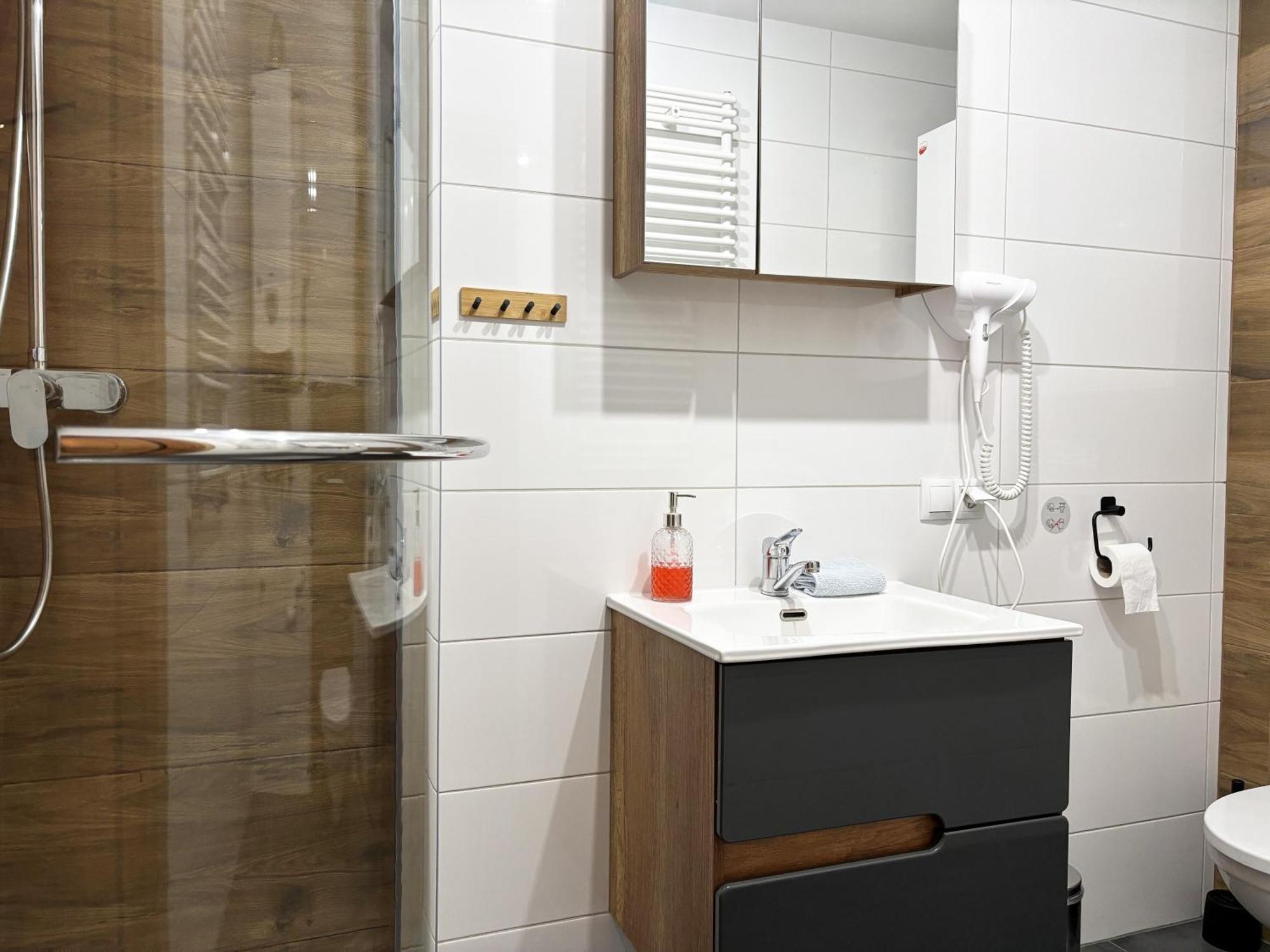 Apartamenty Przy Deptaku W Radomiu Luaran gambar